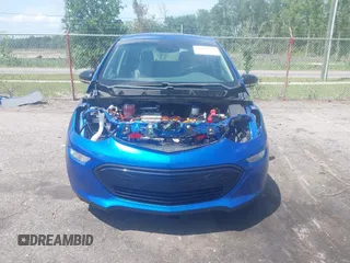 2020 Chevrolet Bolt EV LT z VIN 1G1FY6S04L4133689, wystawiony jako IAAI lot #42116747 z przebiegiem 29 150 mil mil oraz . Historia ofert i sprzedaży dostępna na DreamBid. Obrazek 13.