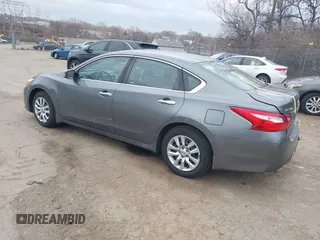2017 Nissan Altima SV with VIN 1N4AL3AP5HC477001, listed as a IAAI auction lot 41737137 with 87,894 mi miles and . Bid and sale history available at carsss.com. Image 3.