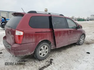 2009 Kia Sedona LX with VIN KNDMB233396271268, listed as a Copart auction lot 45562985 with 263,296 mi miles and Salvage Title. Bid and sale history available at carsss.com. Image 3.
