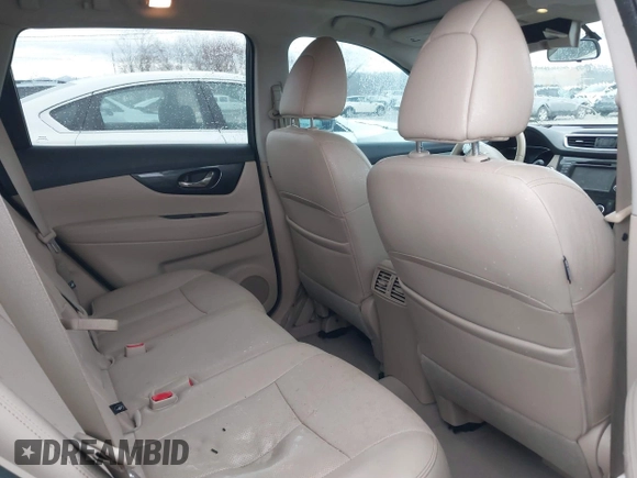 2015 Nissan Rogue SL with VIN 5N1AT2MVXFC911260, listed as a IAAI auction lot 41823690 with 128,121 mi miles. Bid and sale history available at carsss.com. Image 8.