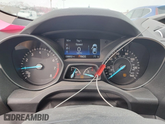 2018 Ford Escape SE with VIN 1FMCU9GD6JUC63243, listed as a IAAI auction lot 41946444 with 56,652 mi miles. Bid and sale history available at carsss.com. Image 1.