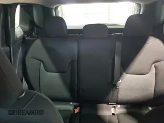 2019 Jeep Renegade Sport z VIN ZACNJBAB5KPK21165, wystawiony jako Copart lot #46058005 z przebiegiem 88 199 mil mil oraz Szkoda całkowita • Salvage title. Historia ofert i sprzedaży dostępna na DreamBid. Obrazek 10.