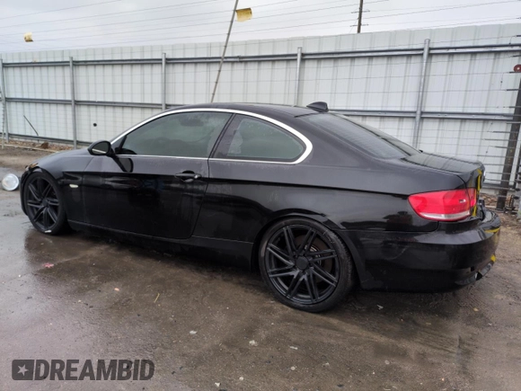 2009 BMW 3 Series 335i z VIN WBAWB73519P046670, wystawiony jako Copart lot #59224195 z przebiegiem 117 595 mil mil oraz Szkoda całkowita • Salvage title. Historia ofert i sprzedaży dostępna na DreamBid. Obrazek 2.