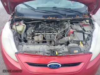 2011 Ford Fiesta SE with VIN 3FADP4EJ7BM111737, listed as a IAAI auction lot 41898939 with 198,163 mi miles. Bid and sale history available at carsss.com. Image 10.