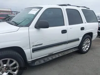2002 Chevrolet Tahoe LS with VIN 1GNEC13T82R290051, listed as a IAAI auction lot 42058431 with 168,264 mi miles and . Bid and sale history available at DreamBid. Image 6.