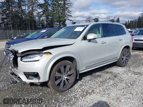 2022 Volvo XC90 Inscription with VIN YV4A22PL7N1832282, listed as a IAAI auction lot 41749825 with 36,836 mi miles and . Bid and sale history available at DreamBid. Image 18.