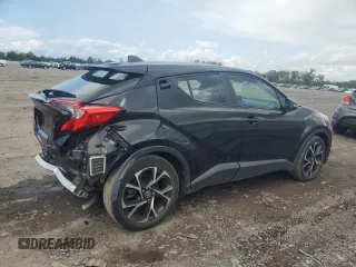 2022 Toyota C-HR XLE z VIN NMTKHMBX8NR141470, wystawiony jako Copart lot #55233465 z przebiegiem 35 900 mil mil oraz Szkoda całkowita • Salvage title. Historia ofert i sprzedaży dostępna na DreamBid. Obrazek 3.