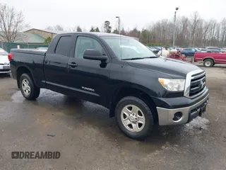 2012 Toyota Tundra z VIN 5TFUM5F17CX036041, wystawiony jako IAAI lot #41782453 z przebiegiem 183 839 mil mil oraz . Historia ofert i sprzedaży dostępna na DreamBid. Obrazek 1.