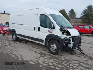 2020 Ram ProMaster Cargo with VIN 3C6TRVDG6LE119973, listed as a IAAI auction lot 41696088 with 116,562 mi miles. Bid and sale history available at carsss.com. Image 1.