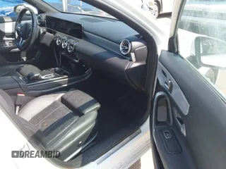2021 Mercedes-Benz A 220 with VIN W1K3G4EB7MJ267474, listed as a IAAI auction lot 42172963 with 33,086 mi miles and . Bid and sale history available at DreamBid. Image 5.