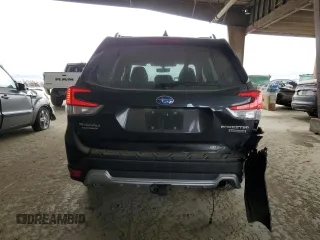 2024 Subaru Forester Touring z VIN JF2SKAMC0RH429197, wystawiony jako Copart lot #50842975 z przebiegiem 7 050 mil mil oraz Szkoda całkowita • Salvage title. Historia ofert i sprzedaży dostępna na DreamBid. Obrazek 6.