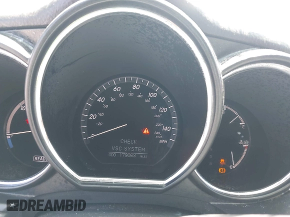 2006 Lexus RX 400h with VIN JTJHW31U860031359, listed as a IAAI auction lot 42648566 with 179,063 mi miles and . Bid and sale history available at DreamBid. Image 7.