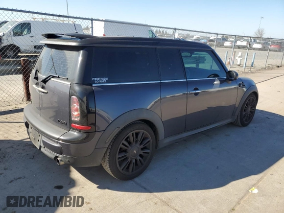 2012 MINI Clubman z VIN WMWZF3C57CT488782, wystawiony jako Copart lot #47300465 z przebiegiem 109 569 mil mil oraz Szkoda całkowita • Salvage title. Historia ofert i sprzedaży dostępna na DreamBid. Obrazek 3.