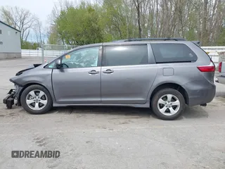 2018 Toyota Sienna LE Auto Access Seat with VIN 5TDKZ3DC7JS940573, listed as a IAAI auction lot 42166237 with Not provided miles and . Bid and sale history available at DreamBid. Image 14.