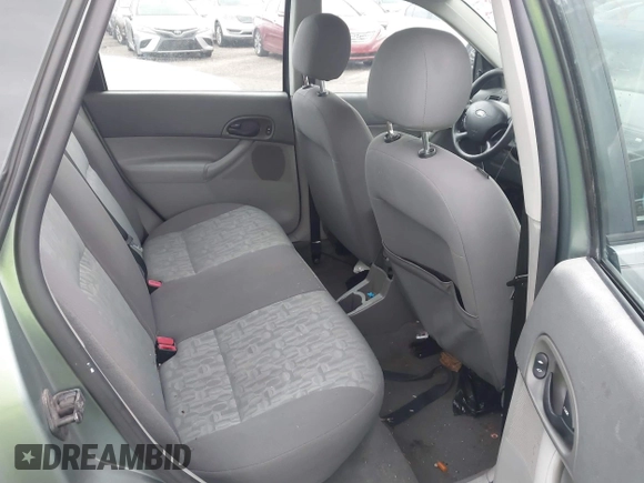 2005 Ford Focus SE with VIN 1FAHP36N65W304897, listed as a IAAI auction lot 40495173 with Not Provided miles and . Bid and sale history available at carsss.com. Image 8.