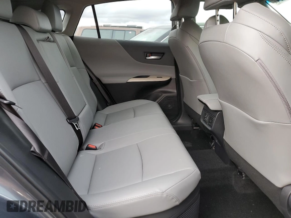 2022 Toyota Venza LE with VIN JTEAAAAH7NJ117468, listed as a Copart auction lot 42487664 with 10,954 mi miles. Bid and sale history available at carsss.com. Image 10.