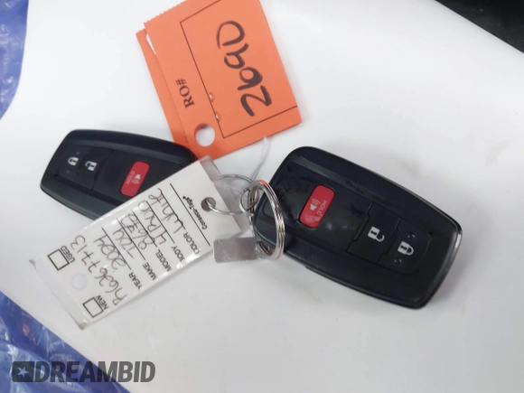 2024 Toyota 4Runner TRD Off Road z VIN JTERU5JR5R6267713, wystawiony jako IAAI lot #41096138 z przebiegiem 2 925 mil mil oraz . Historia ofert i sprzedaży dostępna na DreamBid. Obrazek 11.