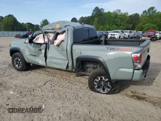 2023 Toyota Tacoma SR z VIN 3TMCZ5ANXPM622882, wystawiony jako Copart lot #53085845 z przebiegiem 11 207 mil mil oraz Szkoda całkowita • Salvage title. Historia ofert i sprzedaży dostępna na DreamBid. Obrazek 2.
