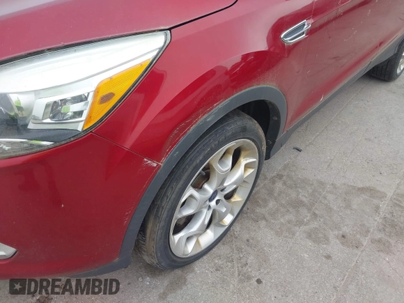 2013 Ford Escape Titanium с VIN 1FMCU9J96DUD76537, выставлен на аукционе IAAI как лот 42415225 с пробегом Не указан миль и . История ставок и продаж доступна на DreamBid. Изображение 6.