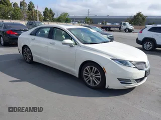 2013 Lincoln MKZ z VIN 3LN6L2J92DR801928, wystawiony jako IAAI lot #42518246 z przebiegiem 173 157 mil mil oraz . Historia ofert i sprzedaży dostępna na DreamBid. Obrazek 1.