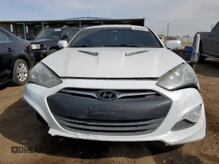 2016 Hyundai Genesis Coupe 3.8L Base z VIN KMHHT6KJ2GU134929, wystawiony jako Copart lot #48465825 z przebiegiem 125 191 mil mil oraz Nie do naprawy • Non repairable. Historia ofert i sprzedaży dostępna na DreamBid. Obrazek 5.