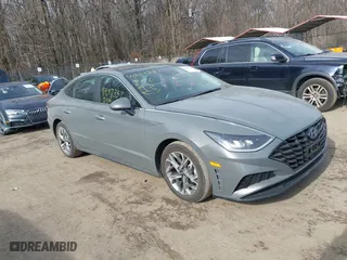 2022 Hyundai Sonata SEL with VIN KMHL14JA6NA224833, listed as a IAAI auction lot 41607337 with 56,663 mi miles. Bid and sale history available at carsss.com. Image 1.