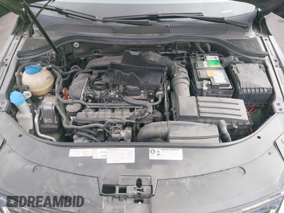 2012 Volkswagen CC R-Line with VIN WVWMP7AN9CE535769, listed as a IAAI auction lot 42409701 with 120,048 mi miles and . Bid and sale history available at DreamBid. Image 10.