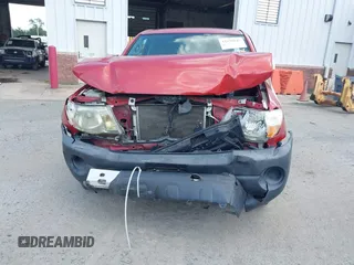 2011 Toyota Tacoma z VIN 5TFNX4CNXBX003806, wystawiony jako IAAI lot #42190846 z przebiegiem 213 512 mil mil oraz . Historia ofert i sprzedaży dostępna na DreamBid. Obrazek 6.