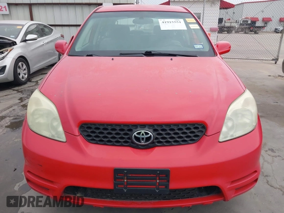 2003 Toyota Matrix Std with VIN 2T1KR32E03C161001, listed as a IAAI auction lot 41915551 with 100,630 mi miles. Bid and sale history available at carsss.com. Image 12.