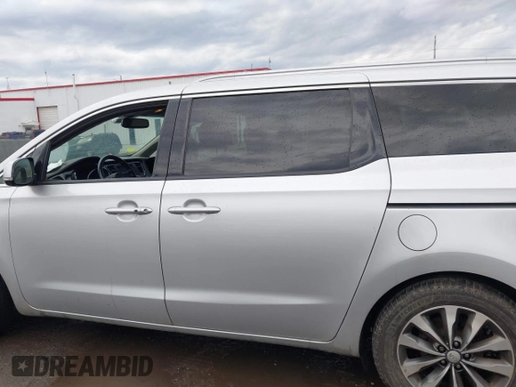 2016 Kia Sedona EX with VIN KNDMC5C13G6156874, listed as a IAAI auction lot 41458155 with 108,241 mi miles. Bid and sale history available at carsss.com. Image 15.
