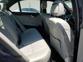2013 Mercedes-Benz C 300 Sport с VIN WDDGF8AB9DR252462, выставлен на аукционе Copart как лот 62599095 с пробегом 132 670 миль миль и Списание • Salvage title. История ставок и продаж доступна на DreamBid. Изображение 10.