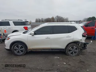 2019 Nissan Rogue SV with VIN JN8AT2MT4KW263267, listed as a IAAI auction lot 41155792 with 106,668 mi miles. Bid and sale history available at carsss.com. Image 13.