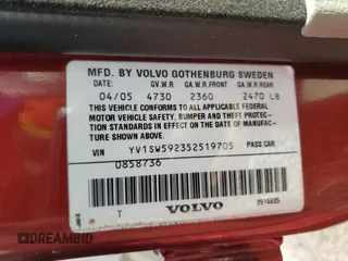 2005 Volvo V70 z VIN YV1SW592352519705, wystawiony jako Copart lot #81327574 z przebiegiem 87 708 mil mil oraz Szkoda całkowita • Salvage title. Historia ofert i sprzedaży dostępna na DreamBid. Obrazek 13.