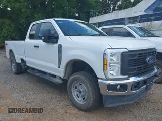 2024 Ford F-250 XL с VIN 1FT7X2BA1RED62706, выставлен на аукционе IAAI как лот 42485872 с пробегом 6 948 миль миль и . История ставок и продаж доступна на DreamBid. Изображение 1.