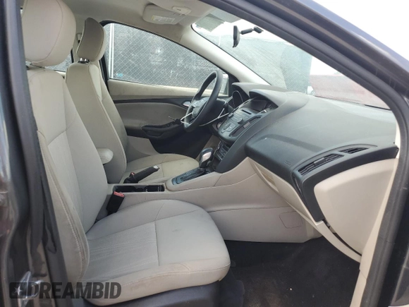 2017 Ford Focus SE with VIN 1FADP3FE2HL346276, listed as a Copart auction lot 60370865 with 120,403 mi miles and Clean title. Bid and sale history available at DreamBid. Image 5.