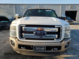 2012 Ford F-350 XL z VIN 1FT8W3BTXCEA91098, wystawiony jako Copart lot #52826185 z przebiegiem 99 400 mil mil oraz Szkoda całkowita • Salvage title. Historia ofert i sprzedaży dostępna na DreamBid. Obrazek 5.