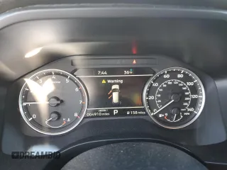 2024 Mitsubishi Outlander SE z VIN JA4J4VA83RZ020109, wystawiony jako Copart lot #52234285 z przebiegiem 4 910 mil mil oraz Szkoda całkowita • Salvage title. Historia ofert i sprzedaży dostępna na DreamBid. Obrazek 9.
