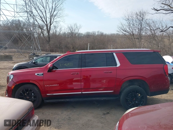 2023 GMC Yukon XL SLT z VIN 1GKS2GKDXPR314163, wystawiony jako IAAI lot #41716933 z przebiegiem 42 963 mil mil oraz . Historia ofert i sprzedaży dostępna na DreamBid. Obrazek 15.