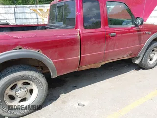 2000 Ford Ranger XL с VIN 1FTZR15V8YTB33915, выставлен на аукционе IAAI как лот 42524574 с пробегом 206 937 миль миль и . История ставок и продаж доступна на DreamBid. Изображение 12.