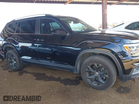 2018 Volkswagen Atlas SE with VIN 1V2CP2CA1JC600999, listed as a IAAI auction lot 42339421 with 133,490 mi miles and . Bid and sale history available at DreamBid. Image 18.