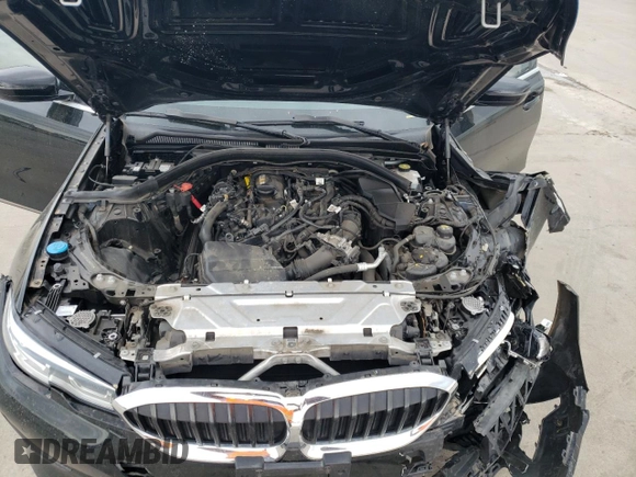 2020 BMW 3 Series 330i with VIN 3MW5R1J08L8B05599, listed as a Copart auction lot 50084805 with 92,028 mi miles and Salvage Title. Bid and sale history available at DreamBid. Image 12.