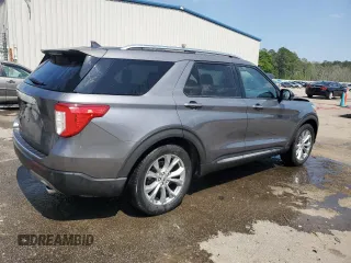 2021 Ford Explorer Limited with VIN 1FMSK7FH9MGB35852, listed as a Copart auction lot 52357815 with 100,954 mi miles and Salvage title. Bid and sale history available at DreamBid. Image 3.