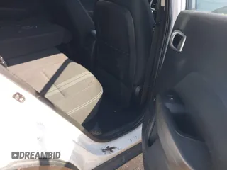 2021 Hyundai Venue SEL with VIN KMHRC8A35MU086471, listed as a IAAI auction lot 42164317 with 54,891 mi miles and . Bid and sale history available at DreamBid. Image 8.
