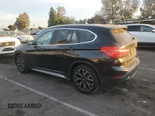 2022 BMW X1 sDrive28i with VIN WBXJG7C07N5U58359, listed as a Copart auction lot 86908624 with 34,557 mi miles and Salvage Title. Bid and sale history available at carsss.com. Image 2.