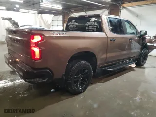 2019 Chevrolet Silverado 1500 Custom Trail Boss with VIN 3GCPYCEF2KG220731, listed as a Copart auction lot 47949865 with 74,962 mi miles and Salvage Title. Bid and sale history available at carsss.com. Image 3.