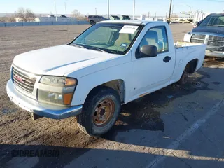 2007 GMC Canyon SL with VIN 1GTCS149178252678, listed as a IAAI auction lot 41319546 with 124,258 mi miles. Bid and sale history available at carsss.com. Image 2.
