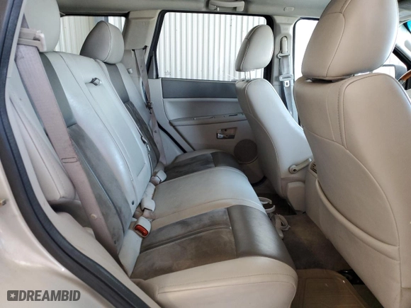 2007 Jeep Grand Cherokee Overland with VIN 1J8HR682X7C609308, listed as a Copart auction lot 52424375 with 204,412 mi miles and Clean Title. Bid and sale history available at carsss.com. Image 11.