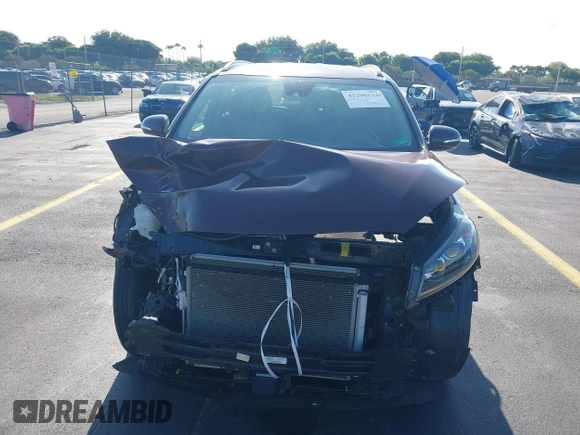 2019 Kia Sorento EX with VIN 5XYPHDA5XKG537867, listed as a IAAI auction lot 42290124 with 44,037 mi miles and . Bid and sale history available at DreamBid. Image 13.