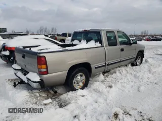 2000 Chevrolet Silverado 1500 LS with VIN 2GCEC19V7Y1242382, listed as a Copart auction lot 44953245 with 290,591 mi miles and Clean Title. Bid and sale history available at carsss.com. Image 3.