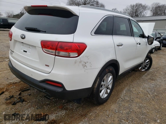 2017 Kia Sorento LX with VIN 5XYPGDA35HG200002, listed as a Copart auction lot 64848032 with 0 mi miles and Salvage Title. Bid and sale history available at carsss.com. Image 4.